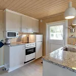 Semesterbostad Zekine - 2-5km From The Sea By Interhome *