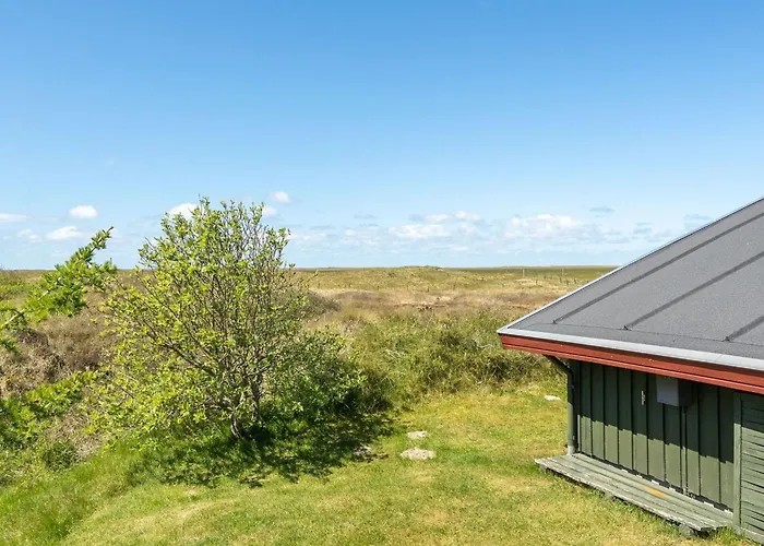 Zekine - 2-5km From The Sea By Interhome Bolilmark